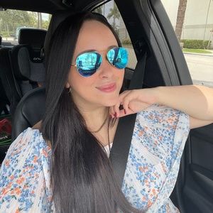 Meet your Posher, Stephany